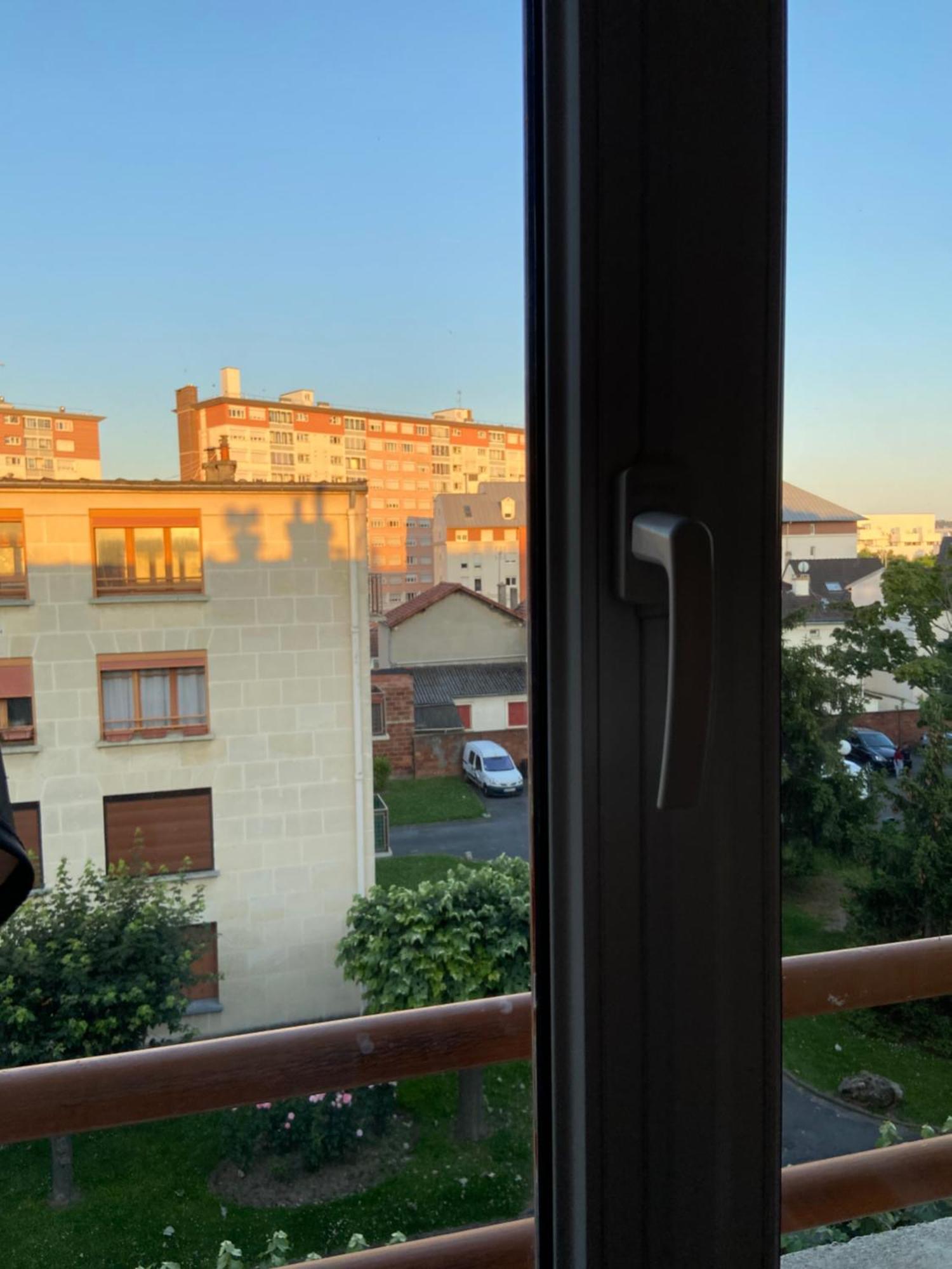 Simple Paisible Proche De Paris * Drancy