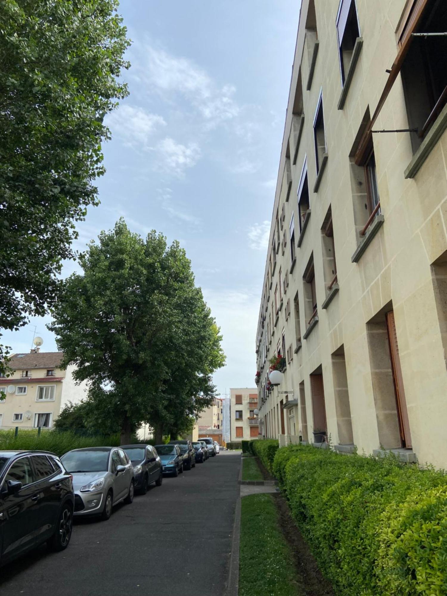 Homestay Simple Paisible Proche De Paris